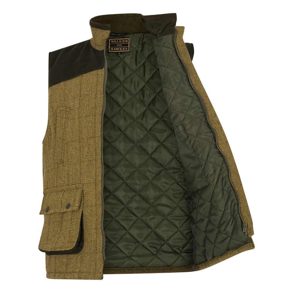 Men's Walker & Hawkes Tweed Warrington Shooting Gilet W/Shoulder Patch in Light Sage
